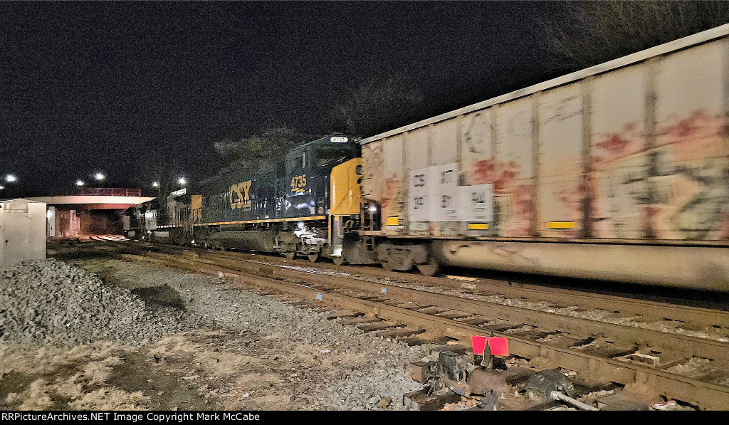 CSX E748